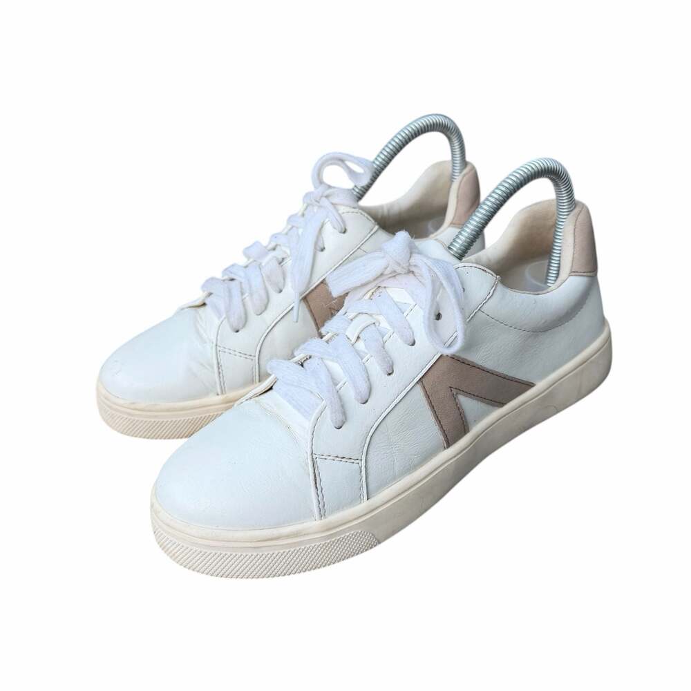 MIA Alta White and Tan Vegan Leather Sneakers Size 7 women